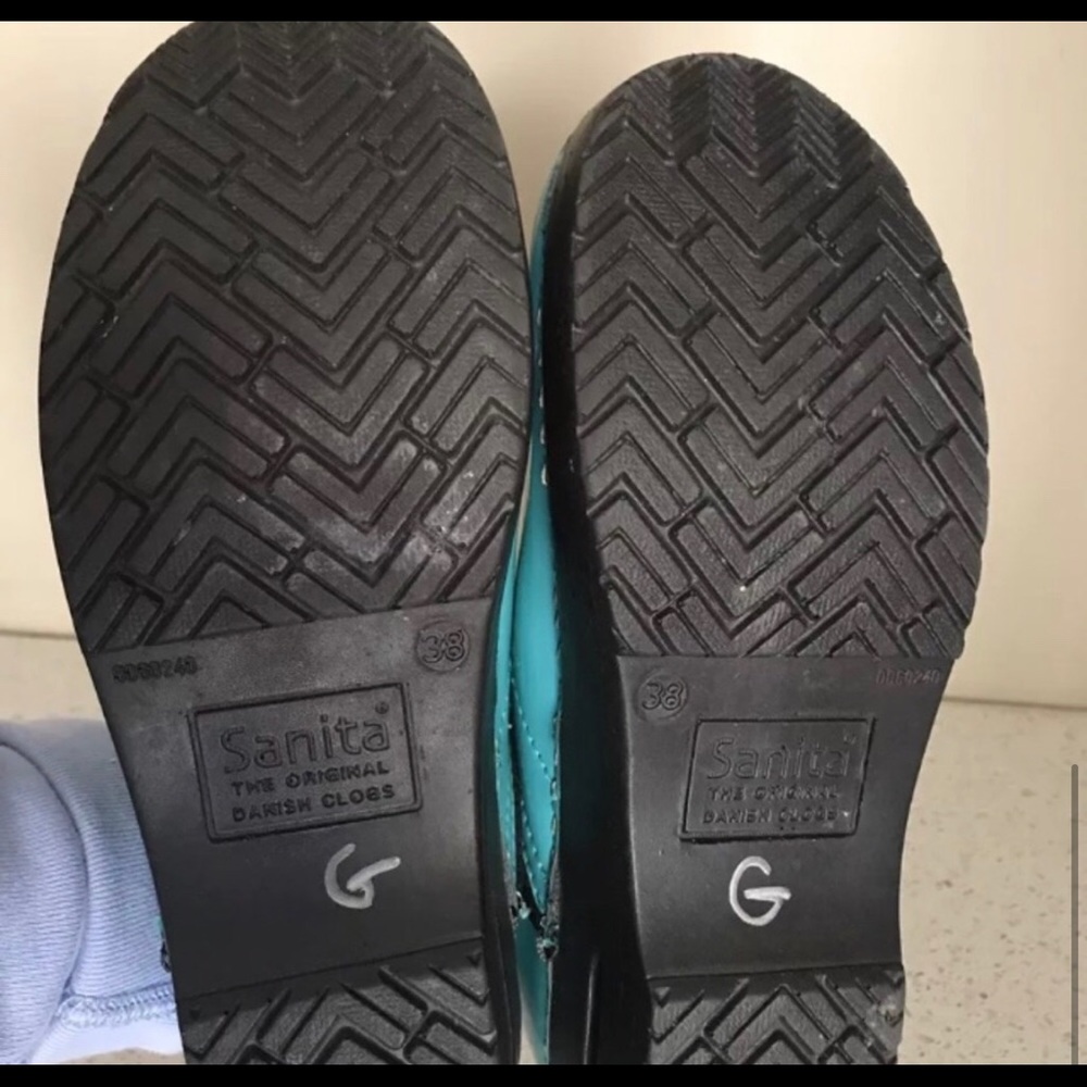 Sanita Teal Professional Clogs 38 Narrow